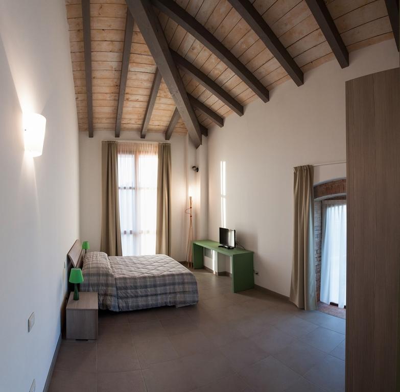 Agriturismo Mascudiera Fiorenzuola dʼArda Cameră foto