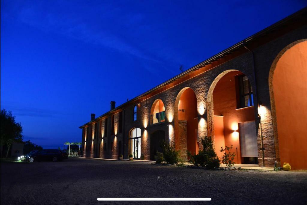 Agriturismo Mascudiera Fiorenzuola dʼArda Exterior foto